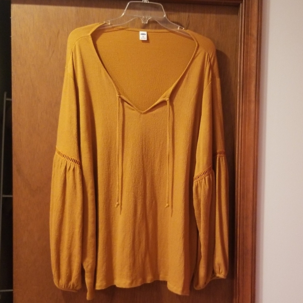 Womens XXL Old Navy Peasant Top.